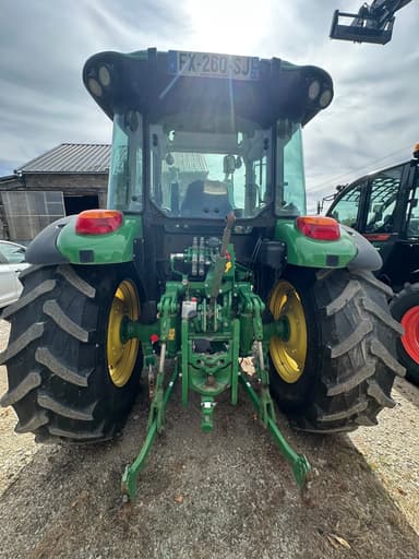 Tracteur chargeur JOHN DEERE 5100 M - photo 4