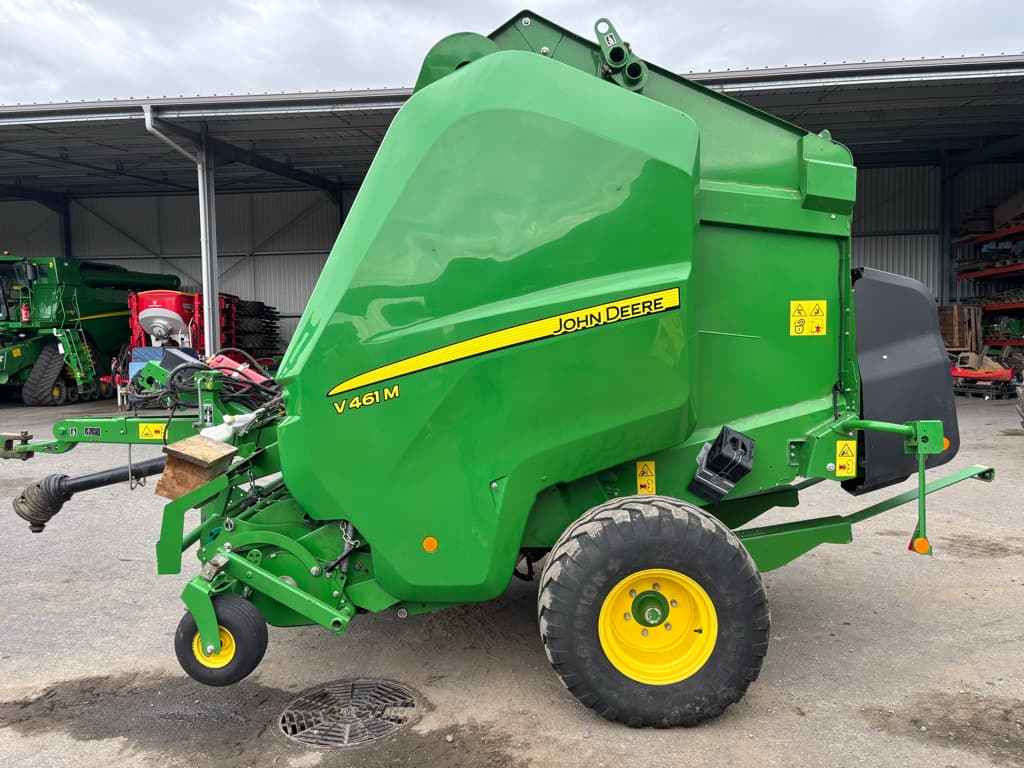 Presse balles rondes JOHN DEERE V461M - photo principale