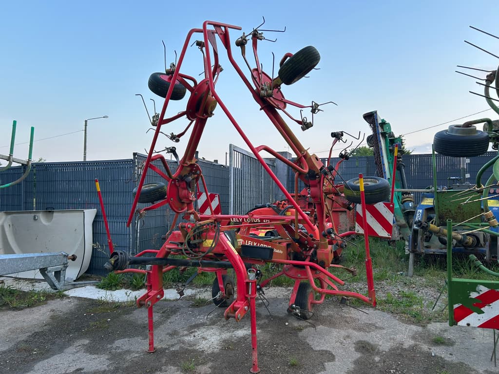 68c2f00a6577e7c18c6d2bb5