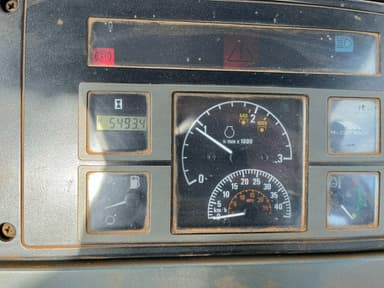 Tracteur MC CORMICK MC 120          - photo 2