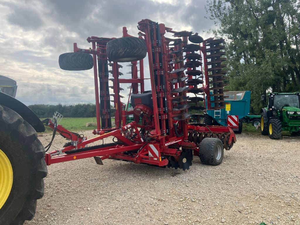 670d4a31b6e36c9645f9394f