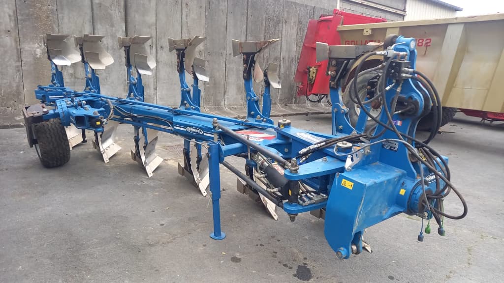 67b30d8c5e51faf1cc81a797