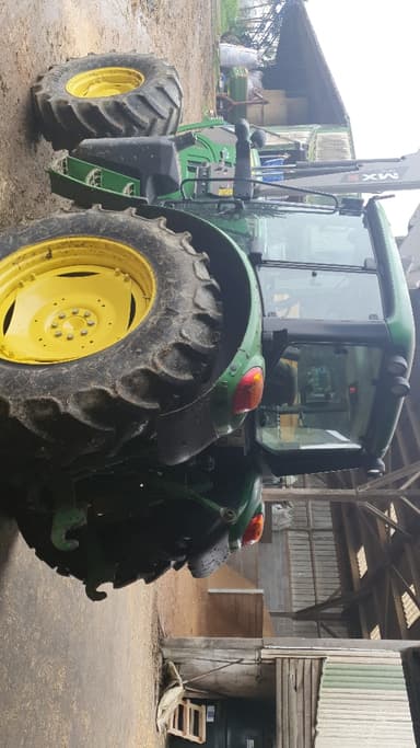 Tracteur JOHN DEERE 6105M - photo 4