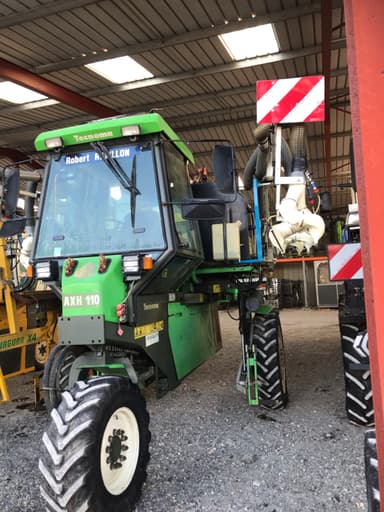 Tracteur enjambeur TECNOMA AXH110  - photo 2