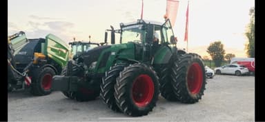 Tracteur FENDT 828V - photo 2