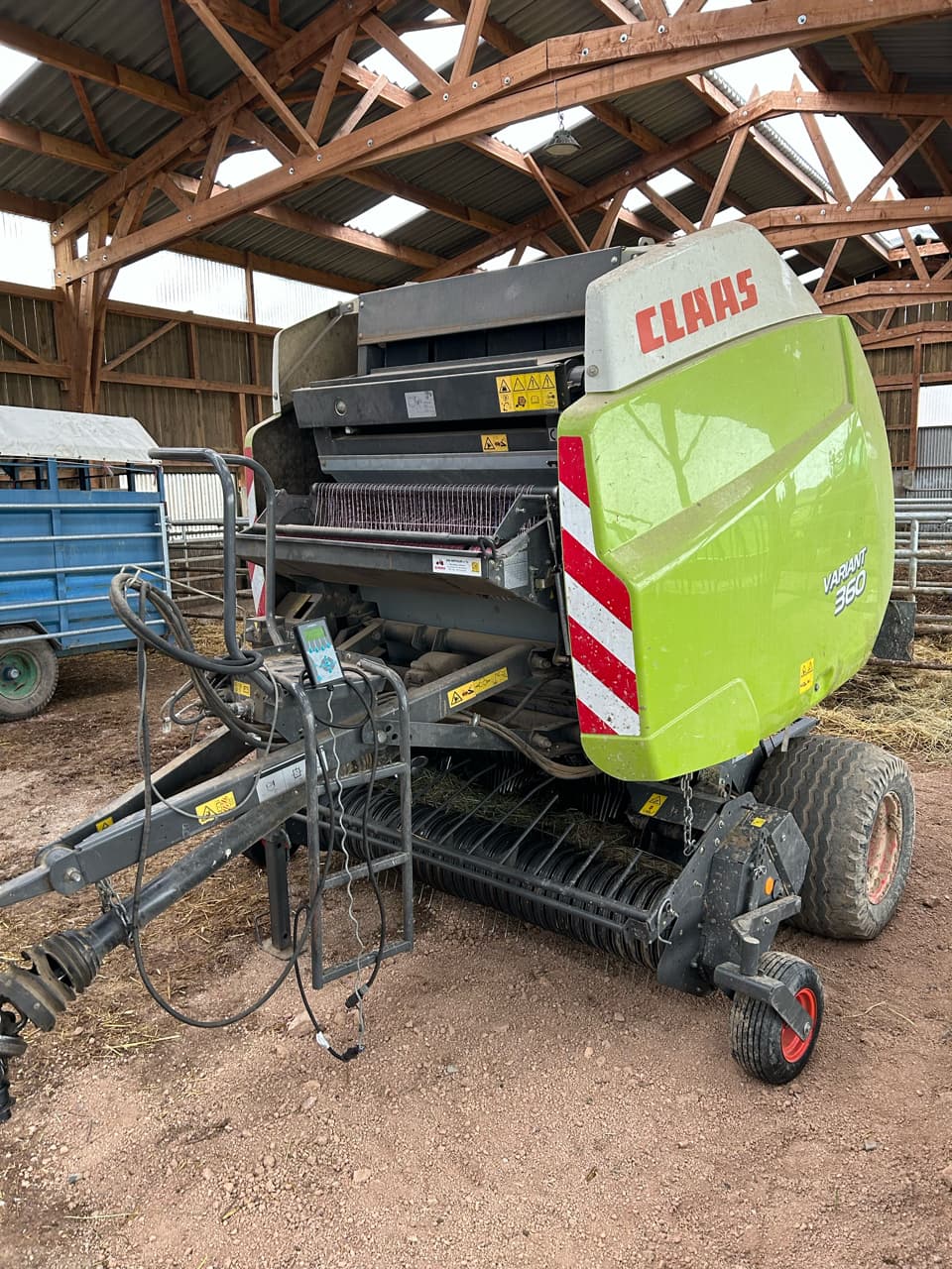 6876790e7a4a1edbea46fe1a