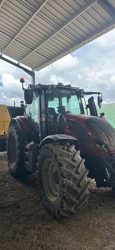 Tracteur VALTRA N 135 DIRECT - photo 2