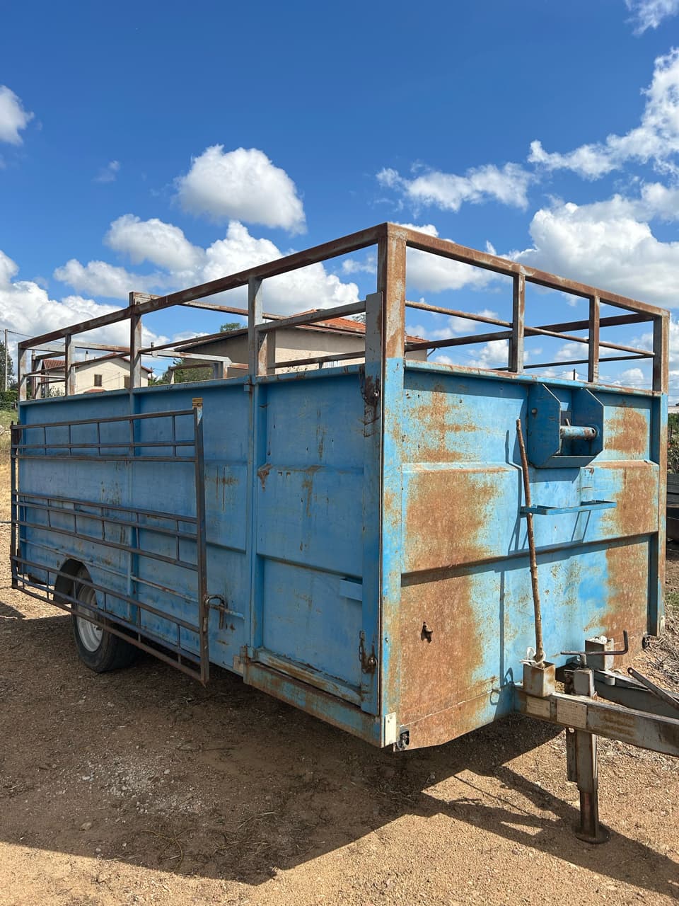 687679bd7a4a1edbea46fe5c