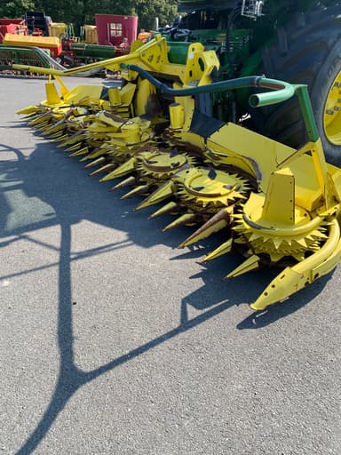 Ensileuse JOHN DEERE 8300 i - photo 5
