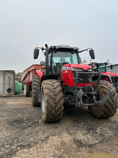 Tracteur MASSEY FERGUSON 6715S - Dyna 6 - Efficient - photo principale