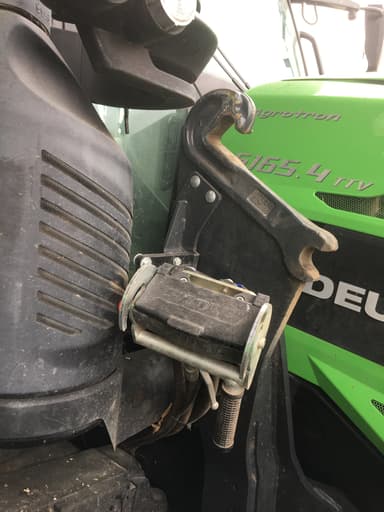 Tracteur chargeur DEUTZ FAHR 6165.4 AGROTRON TTV - photo 5