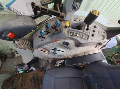 Tracteur chargeur NEW HOLLAND T5.100 EC - photo 5