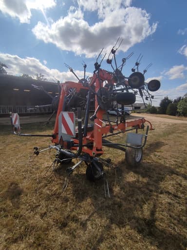 Faneuse KUBOTA TE8511C - photo 4