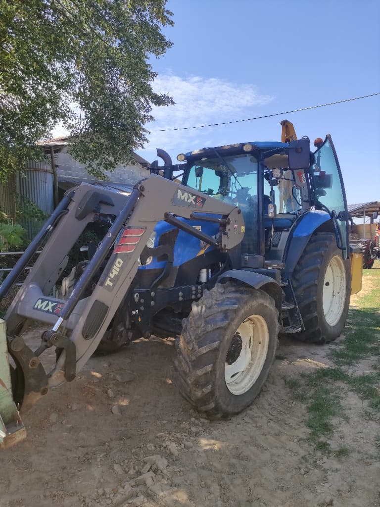 Tracteur chargeur NEW HOLLAND T6.120 - photo principale