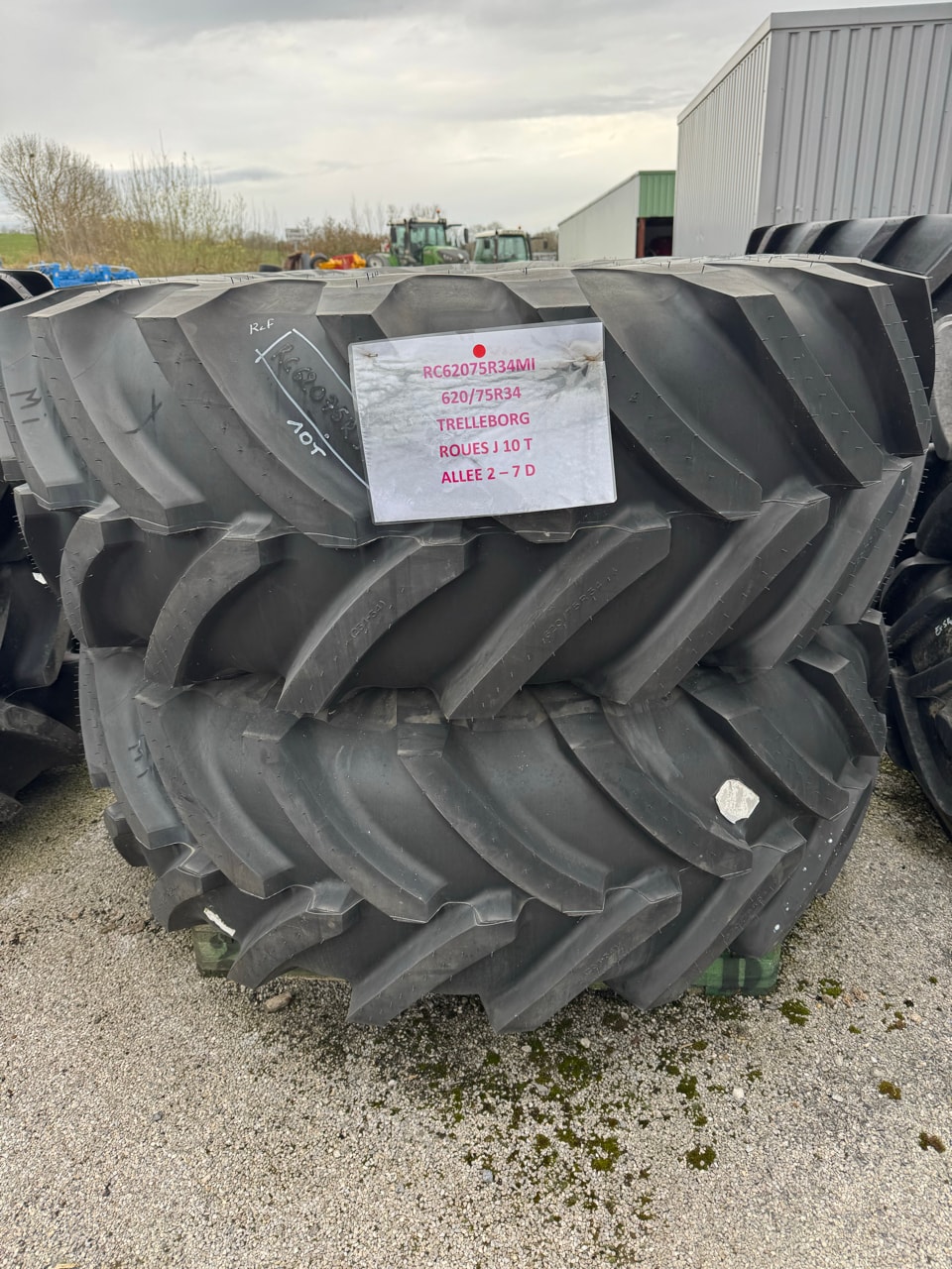 Pneumatique MICHELIN 620/75R34 - photo slide 1