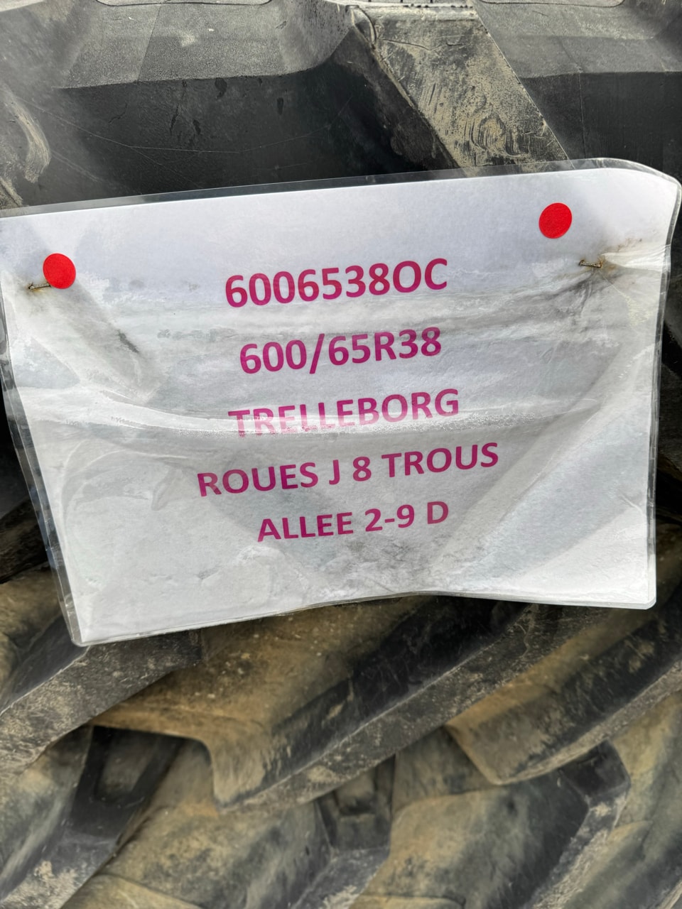 Pneumatique TRELLEBORG 600/65R38 - photo slide 2