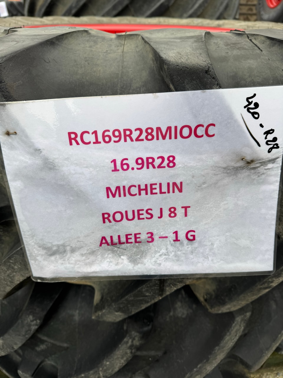 Pneumatique MICHELIN 16,9R28 - photo slide 3