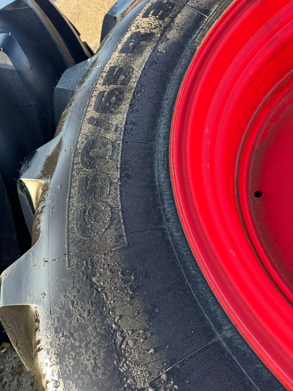 Pneumatique MICHELIN 650/65R38 - photo slide 4