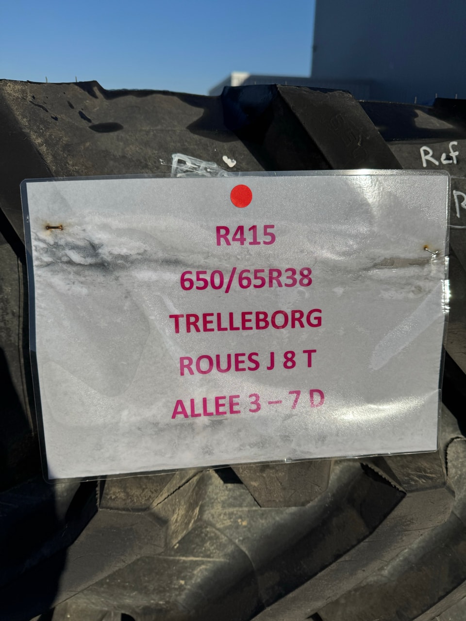 Pneumatique TRELLEBORG 650/65R38 - photo slide 2