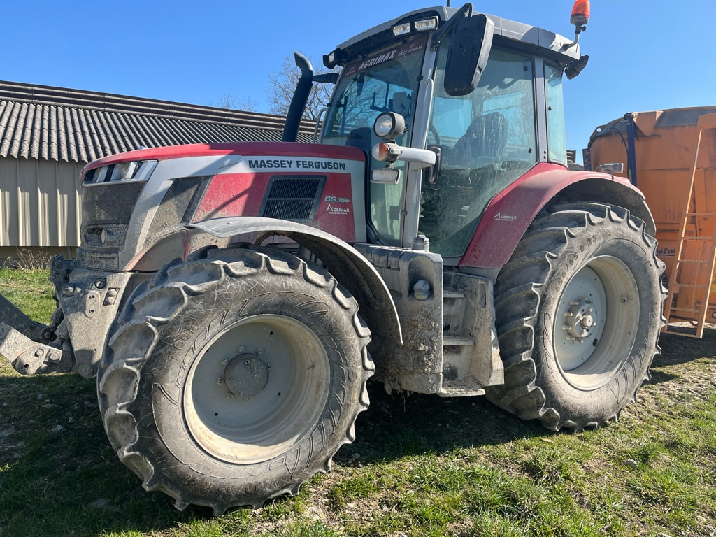 Tracteur MASSEY FERGUSON 6S.155 - photo slide 1