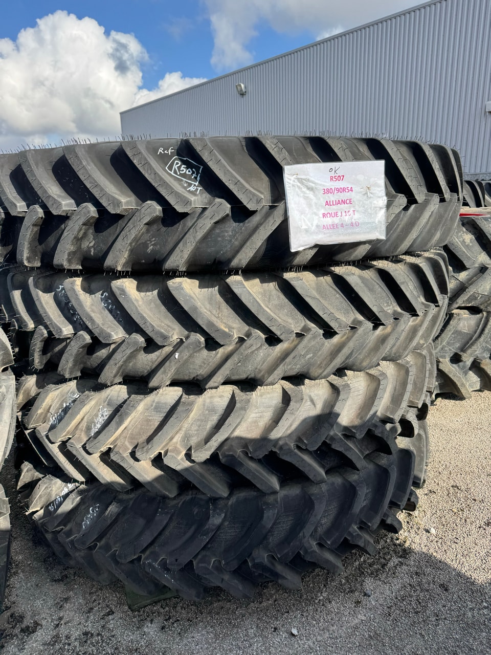 Pneumatique ALLIANCE 380/90R54 - photo slide 1