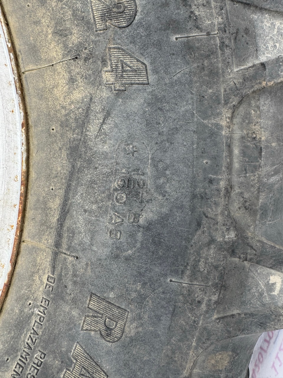 Pneumatique BKT 420/70R24 - photo slide 5