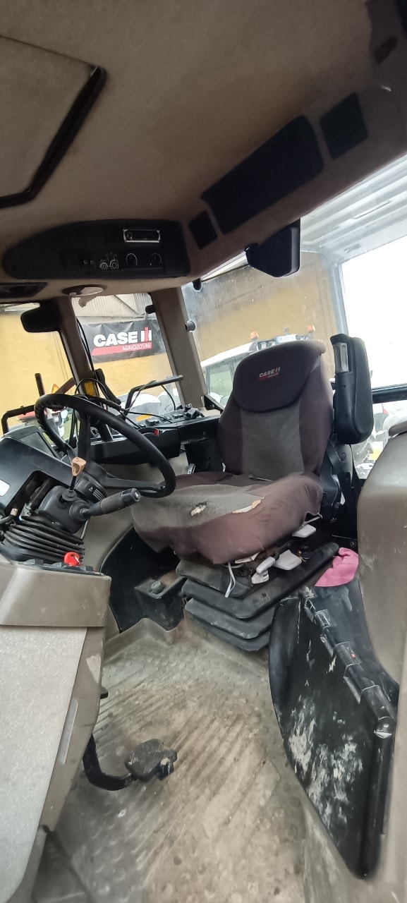 Tracteur CASE IH 195 CVX - photo slide 4