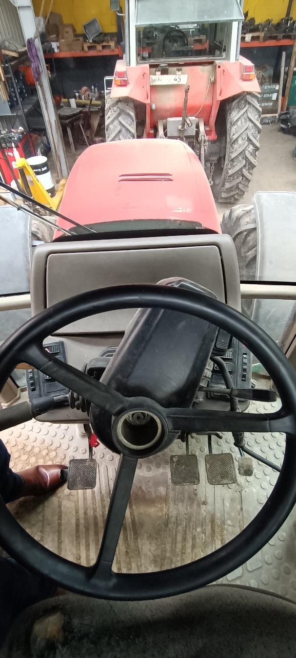 Tracteur CASE IH 195 CVX - photo slide 5