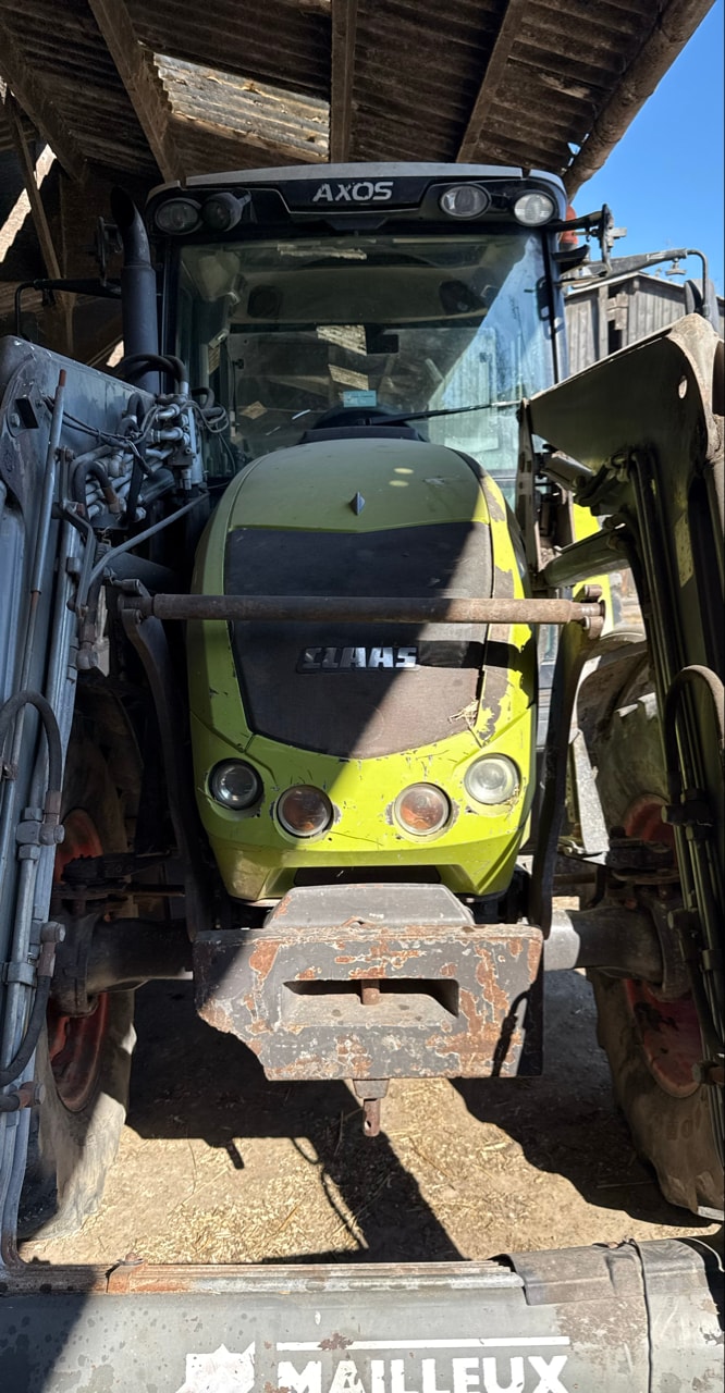 Tracteur CLAAS AXOS 330 - photo slide 22