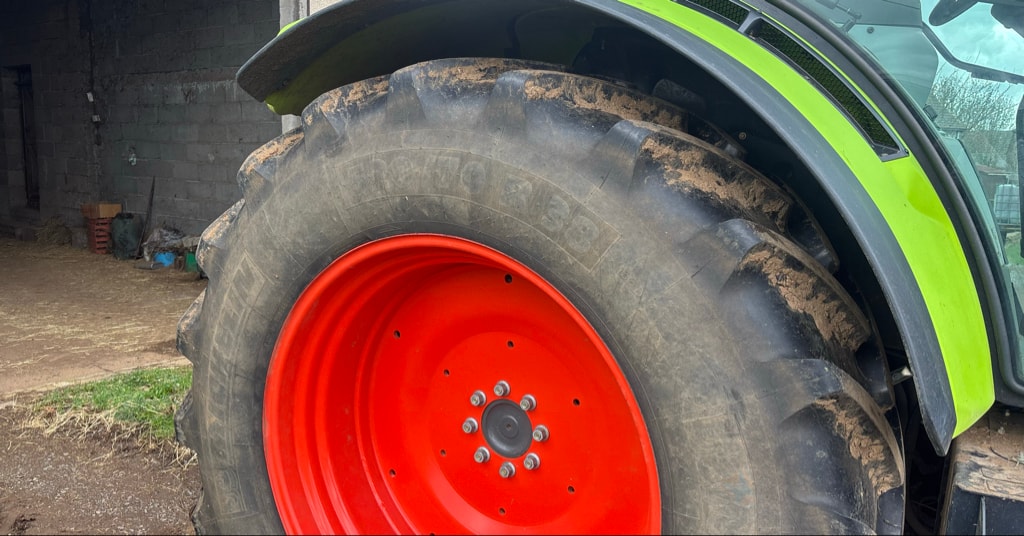 Tracteur chargeur CLAAS ARION 440 - photo slide 8