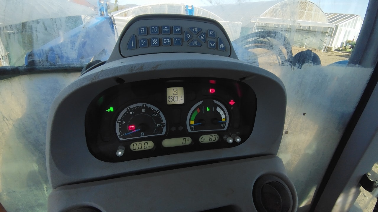 Tracteur NEW HOLLAND T7.210 - photo slide 8