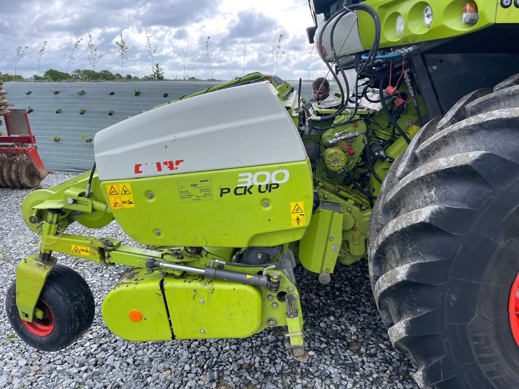 Ensileuse CLAAS JAGUAR 860 - photo slide 8