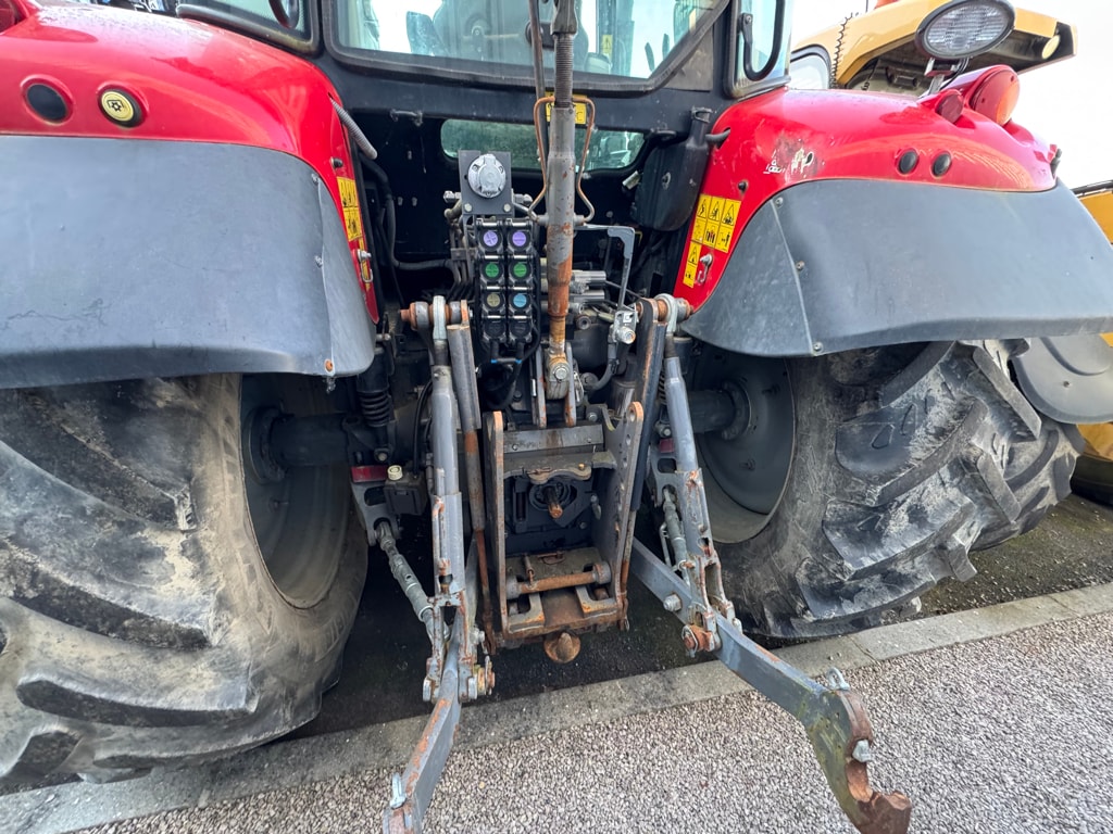 Tracteur chargeur MASSEY FERGUSON 5612 DYNA-6 - photo slide 5