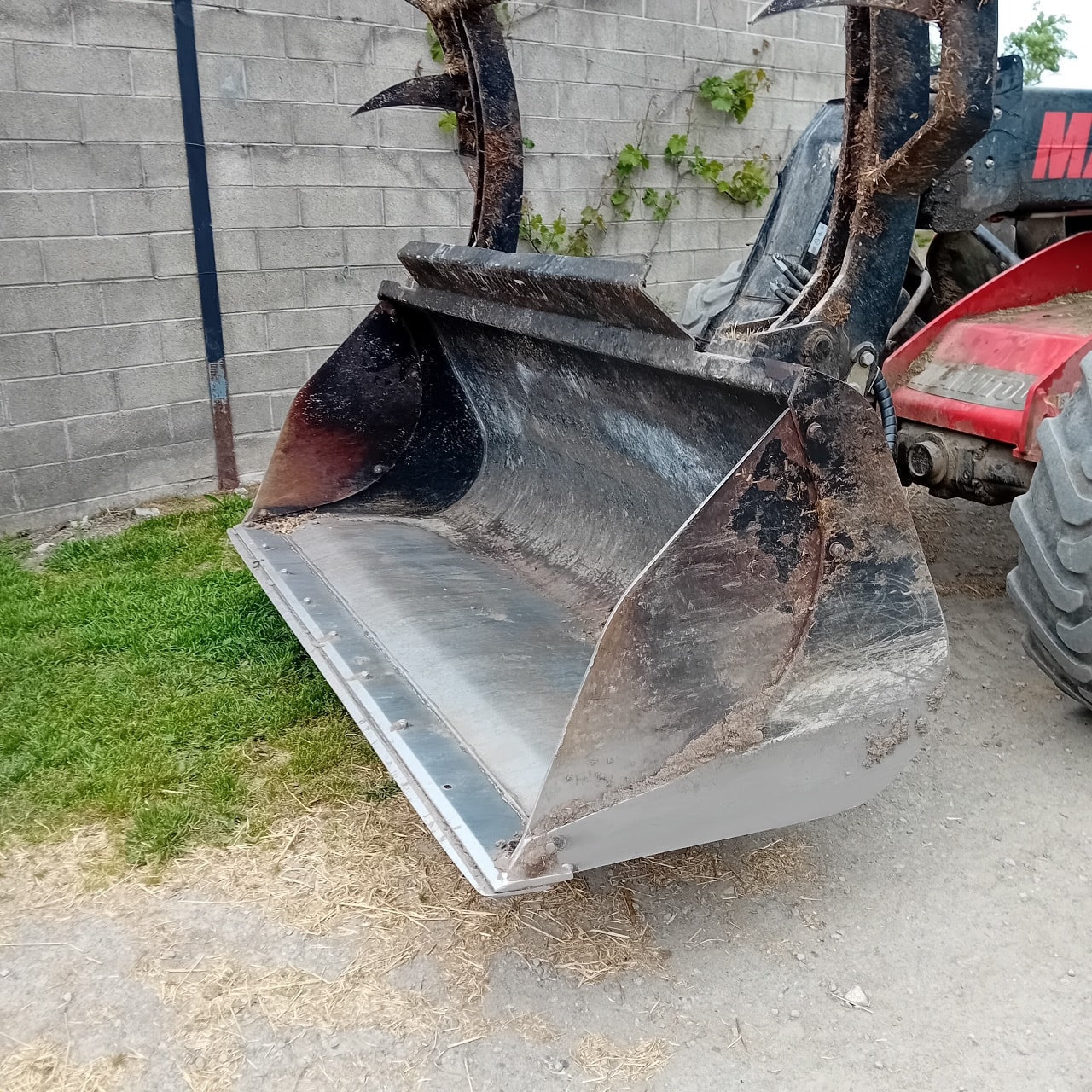 Telescopique MANITOU MLT 737-130 PS+ - photo slide 7
