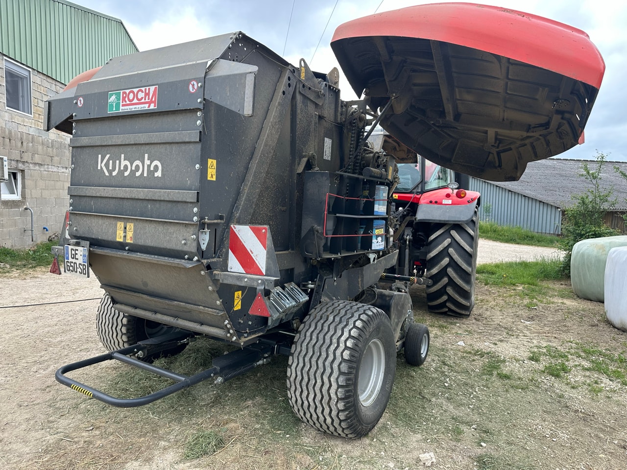 Presse balles rondes KUBOTA Bv 4180 plus - photo slide 4