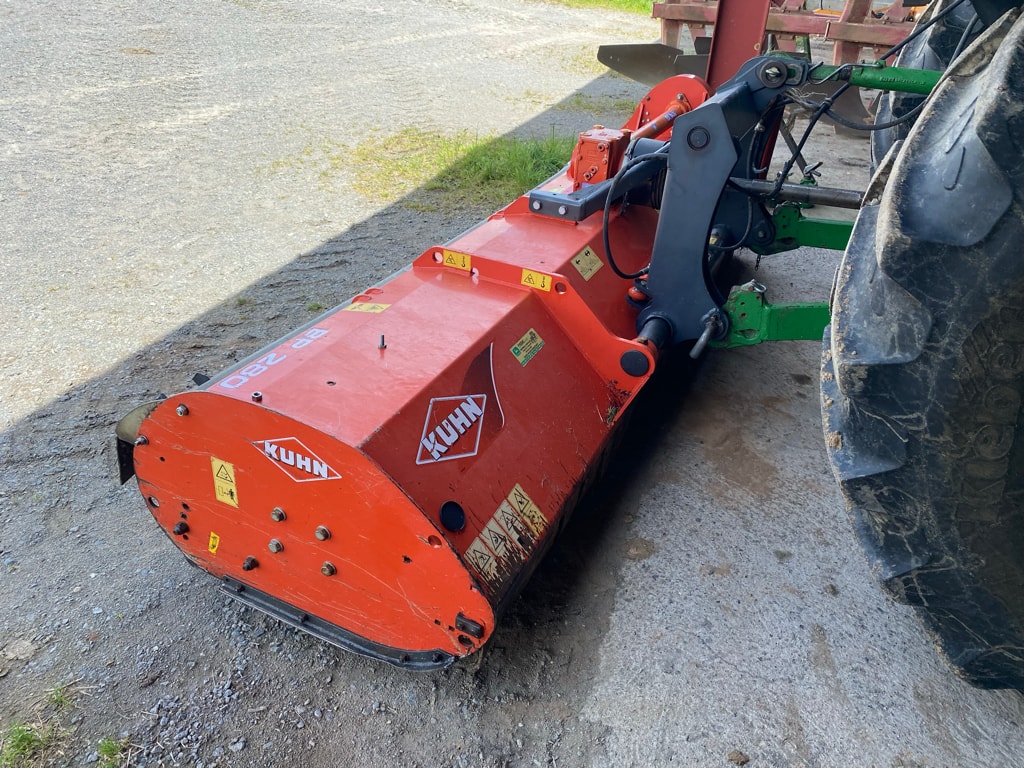Broyeur KUHN BP280 - photo slide 1