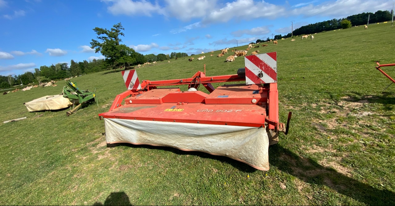 Faucheuse KUHN GMD 802F - photo slide 4