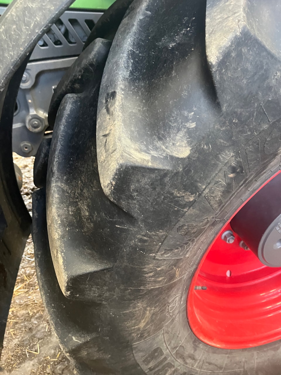 Tracteur FENDT 720 VARIO PROFI + - photo slide 9