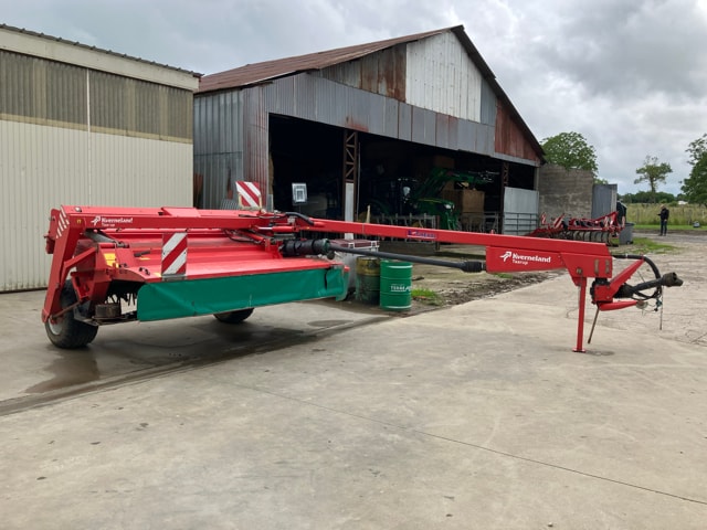 Faucheuse conditionneuse KVERNELAND 4232LT - photo slide 2