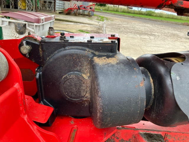 Faucheuse conditionneuse KVERNELAND 4232LT - photo slide 11