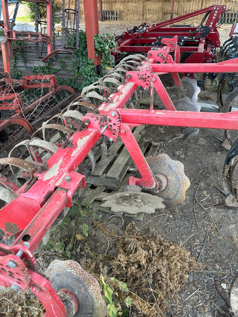 Dechaumeur HORSCH Terrano 3 FX - photo slide 3