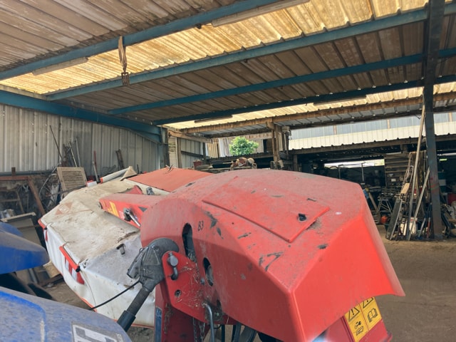 Faucheuse conditionneuse KUHN FC 284R - photo slide 3