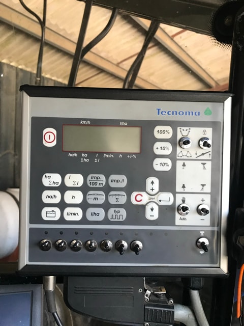 Pulverisateur TECNOMA MAXIS 1200 HLE 20m - photo slide 6