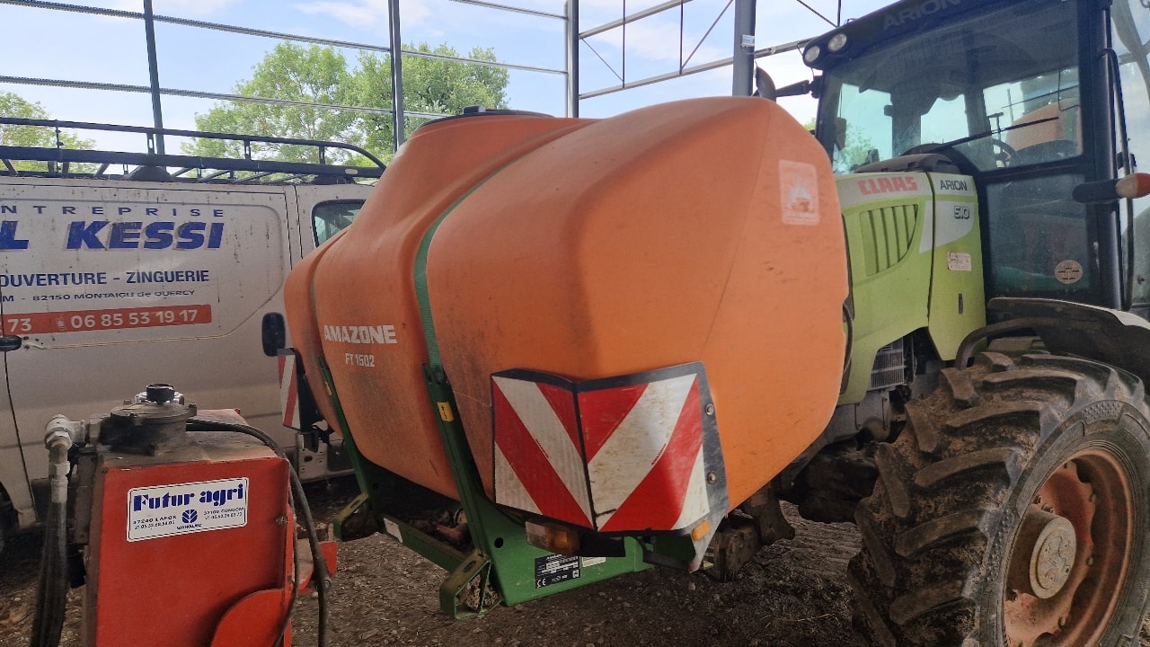 Pulverisateur AMAZONE UF 2002 + 1502 - photo slide 6