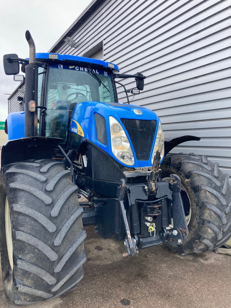 Tracteur NEW HOLLAND T7040 6.7L - photo slide 2