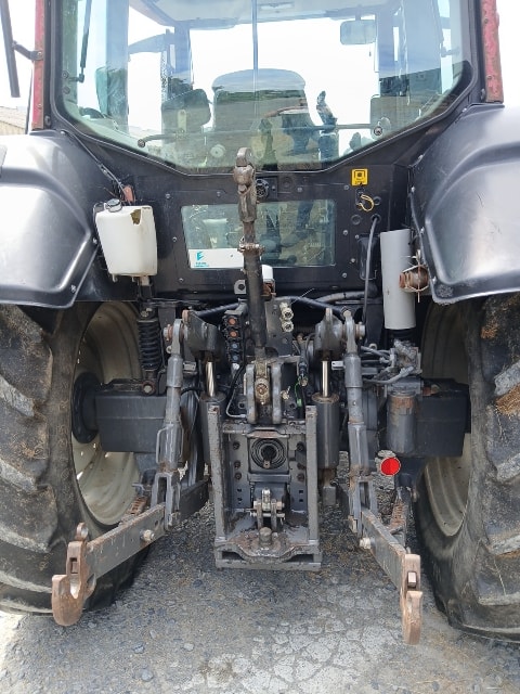 Tracteur chargeur VALTRA N113H3 - photo slide 16