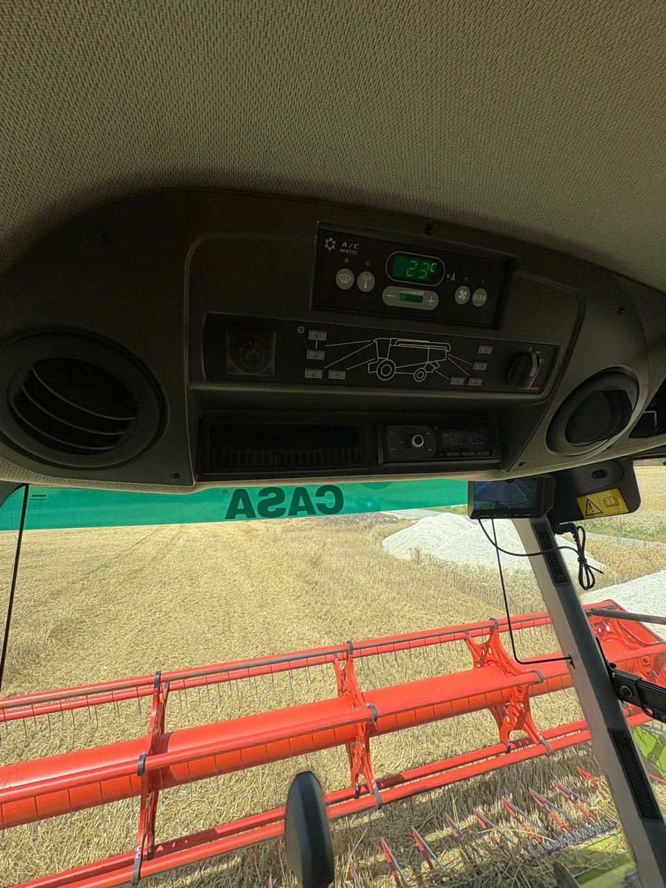 Moissonneuse CLAAS LEXION 750 - photo slide 18