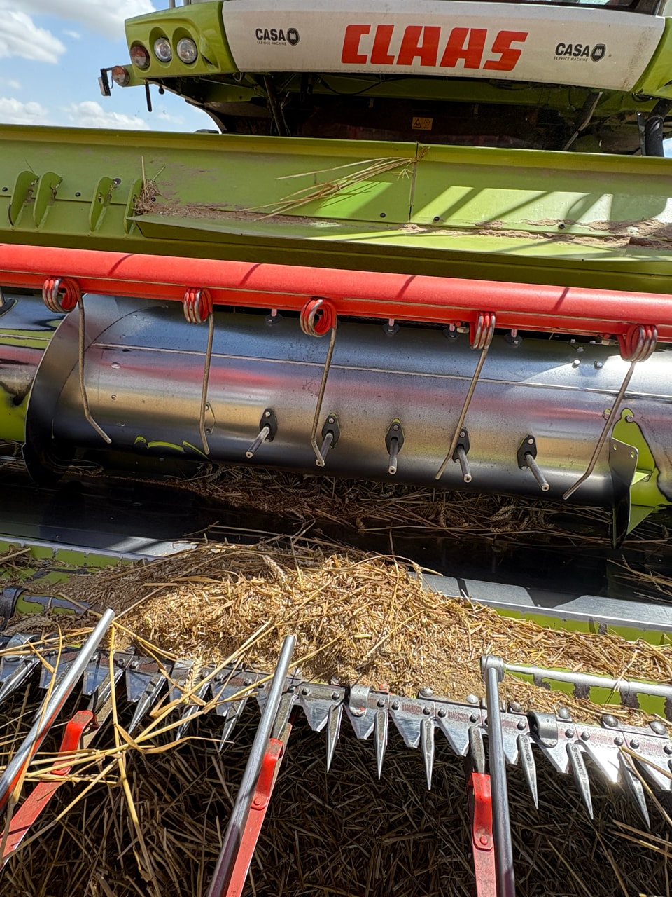 Moissonneuse CLAAS LEXION 750 - photo slide 11