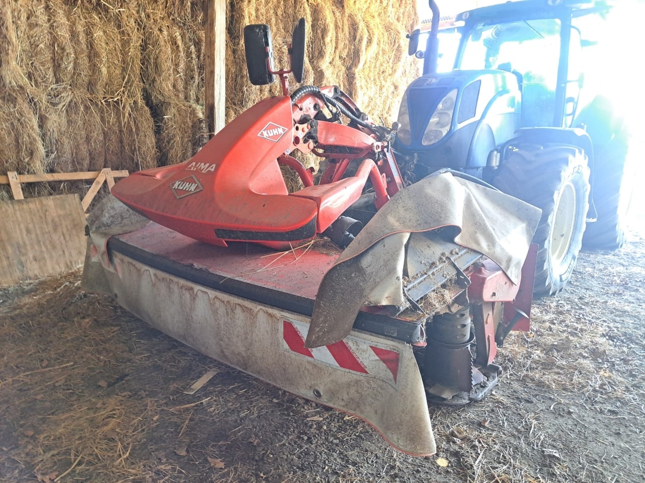 Faucheuse KUHN GMD3125FF - photo slide 1