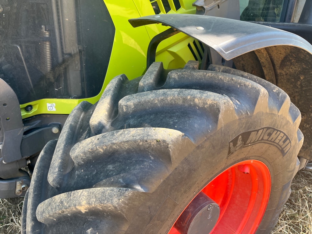 Tracteur CLAAS ARION 550 CMATIC - photo slide 9